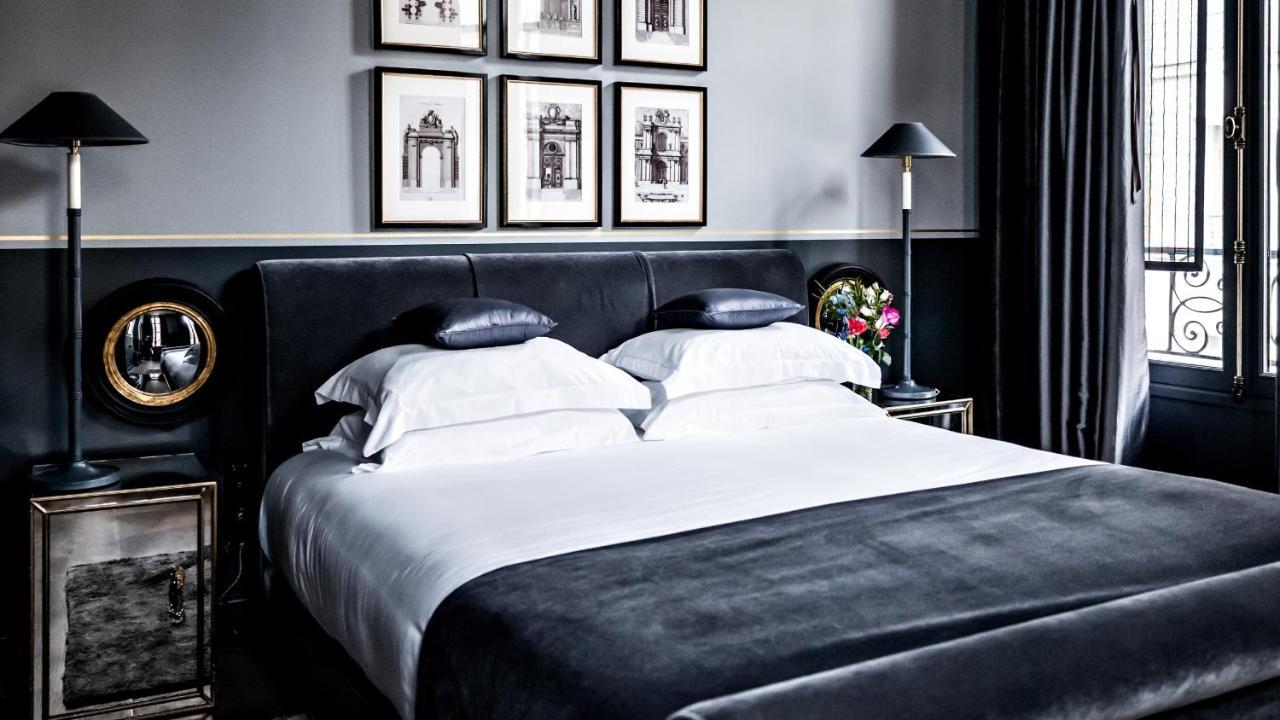 Monsieur George Hotel & Spa - Champs-Elysees Paris Exterior photo A bedroom at the hotel