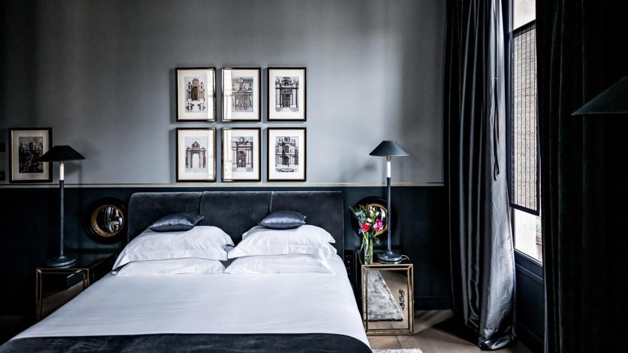 Monsieur George Hotel & Spa - Champs-Elysees Paris Exterior photo A bedroom in the hotel